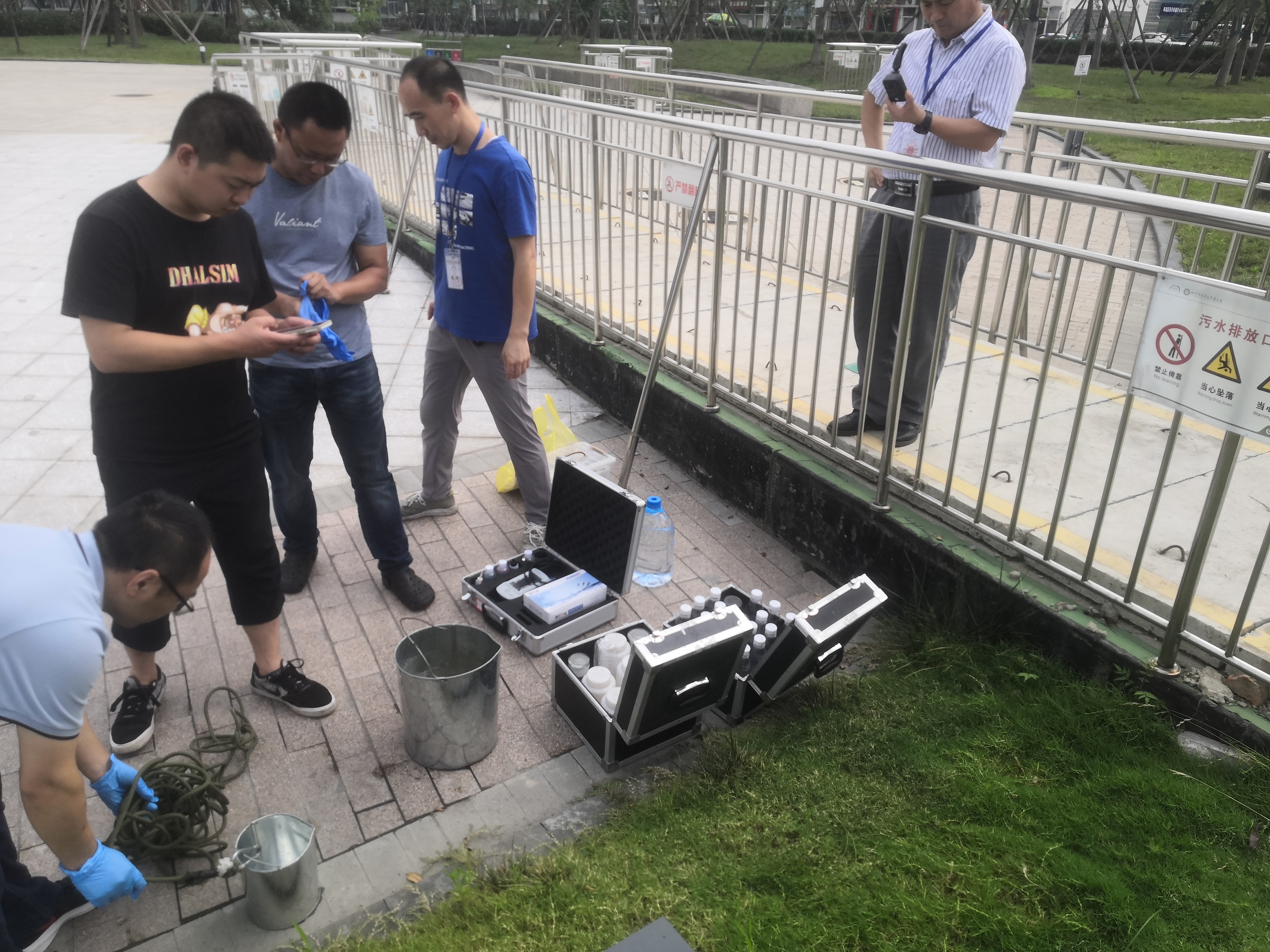 2021年8月6日，四川博水環(huán)保  在雙流空港醫(yī)院污水處理站，開展污水處理站應(yīng)急演練